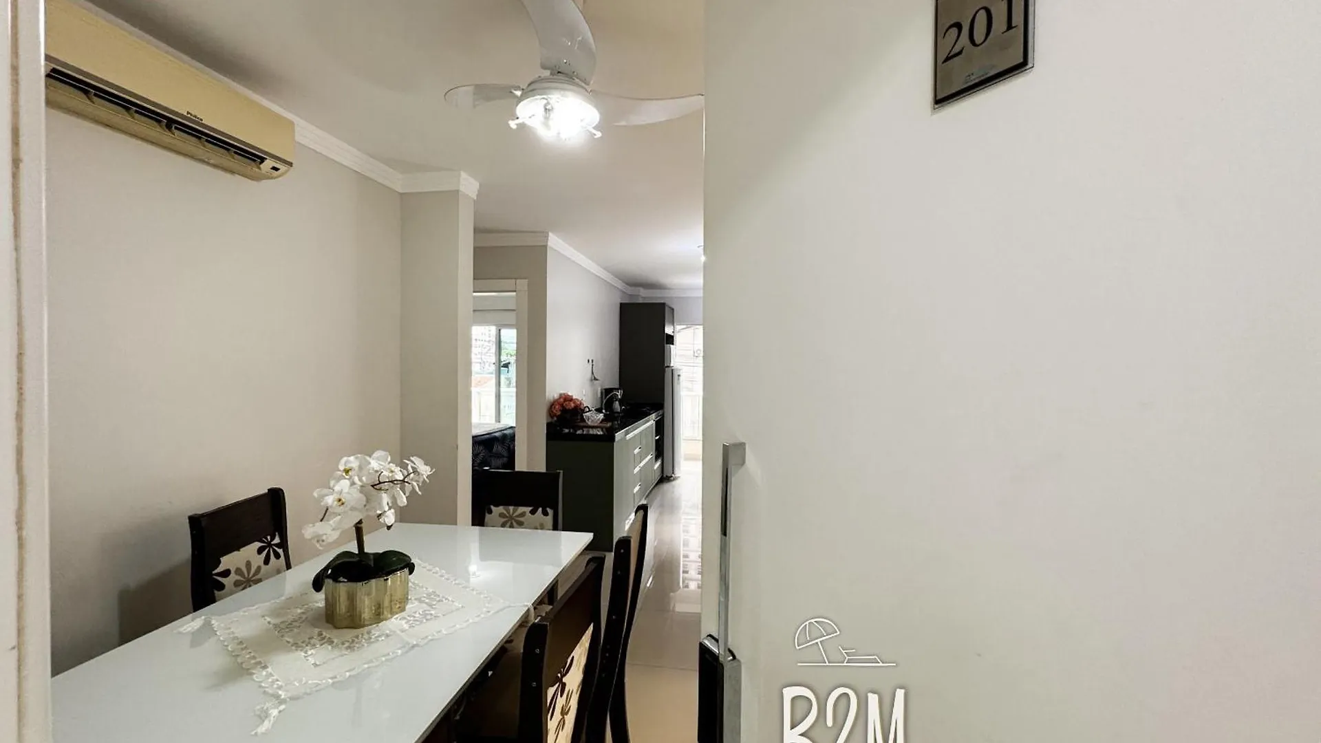 Apartamento Com Churrasqueira, Praia Pereque Portobelo Brasilien