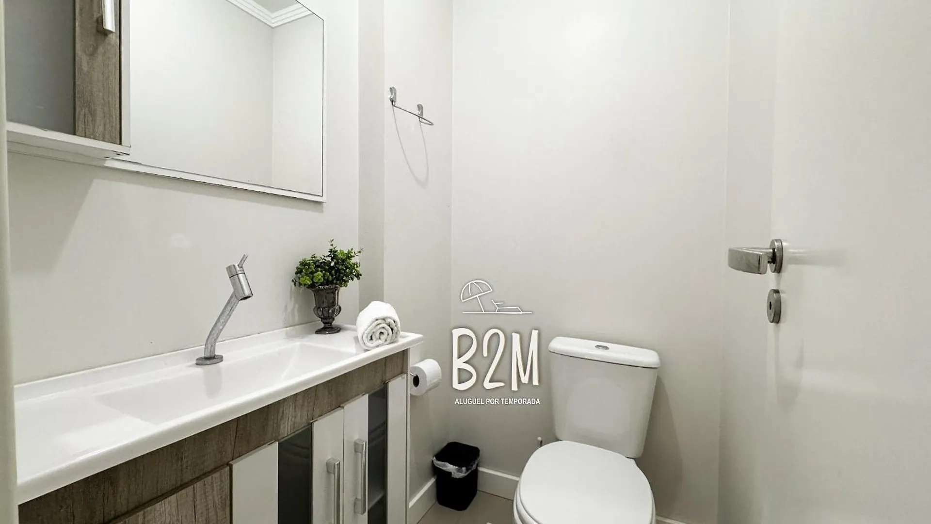 Apartamento Com Churrasqueira, Praia Pereque Portobelo 0*,  Brasilien